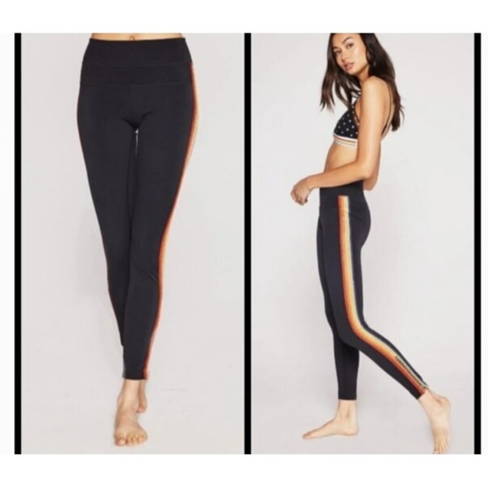 Spiritual Gangster Women's Rainbow Stripe High Waist Ankle Zip Leggings‎ Black S